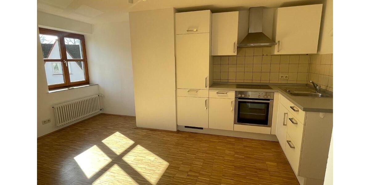Etagenwohnung Blomberg - 2 Zimmer, 41 m&sup2;, 325&euro; | Angebot:25294076