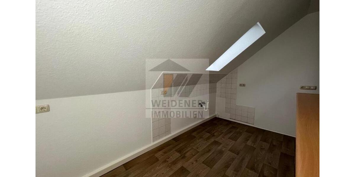 Dachgeschoßwohnung Weida - 3 Zimmer, 49 m&sup2;, 295&euro; | Angebot:24676440
