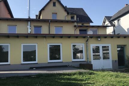 Helles Garten-Loft zimmer