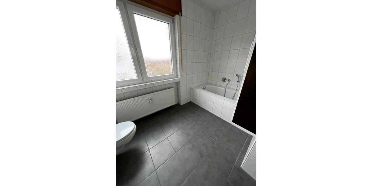 Etagenwohnung Marsberg - 3 Zimmer, 115 m&sup2;, 790&euro; | Angebot:26563138