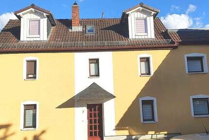 Haus Kelkheim - 5 Zimmer, 131 m&sup2;, 1.500&euro; | Angebot:25840690