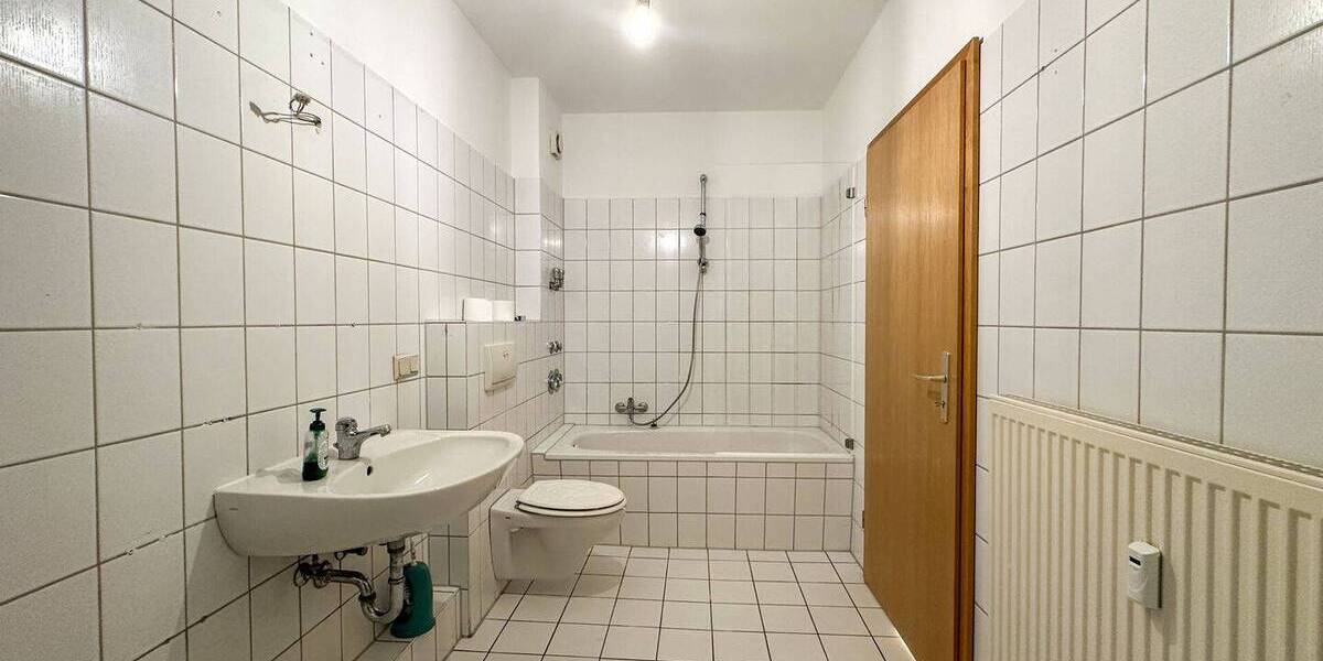 Etagenwohnung Einbeck - 3 Zimmer, 95 m&sup2;, 750&euro; | Angebot:26476346