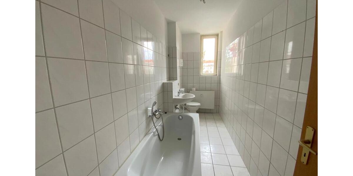 Etagenwohnung Zeitz - 1 Zimmer, 36 m&sup2;, 230&euro; | Angebot:25323705