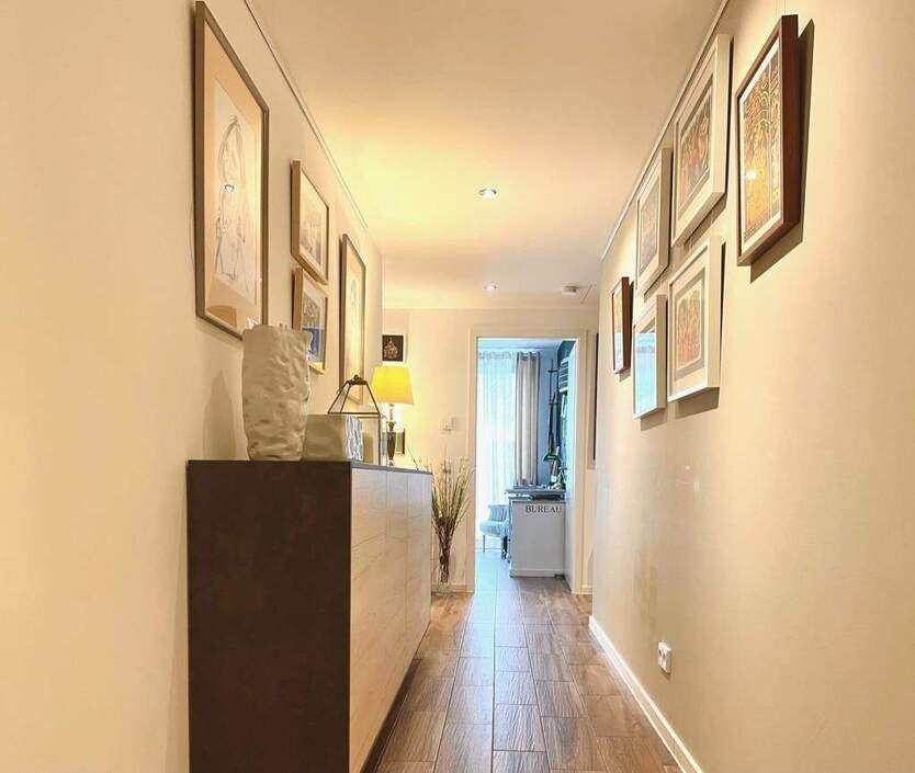 Hochwertige, vollmöblierte Erdgeschosswohnung mit Terrasse und Gartenanteil in bester Lage 4 zimmer