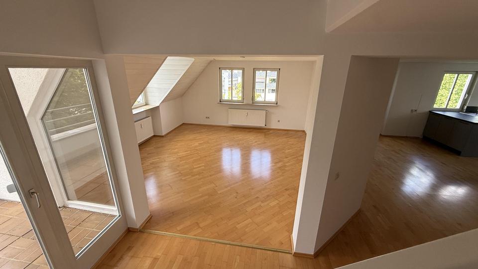 Maisonettenwohnung Donaueschingen - 5.5 Zimmer, 220 m&sup2;, 1.800&euro; | Angebot:26670180