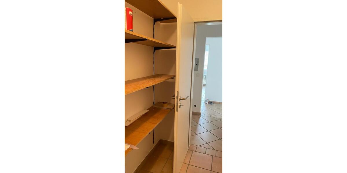Etagenwohnung Trier Kürenz - 3 Zimmer, 90 m&sup2;, 950&euro; | Angebot:26044329