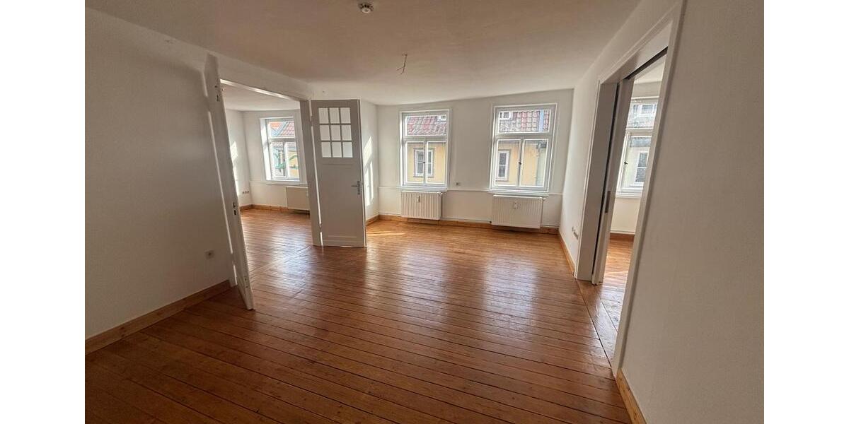 Etagenwohnung Salzwedel - 4 Zimmer, 116 m&sup2;, 590&euro; | Angebot:25841703