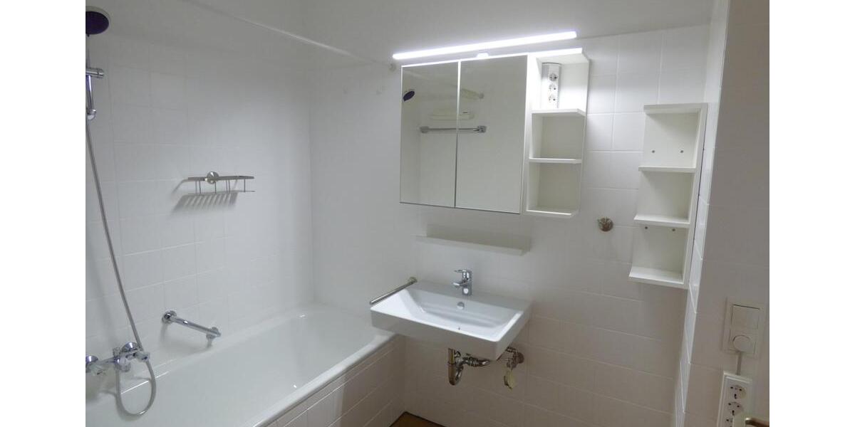 Etagenwohnung Babenhausen - 3 Zimmer, 94 m&sup2;, 920&euro; | Angebot:25364683