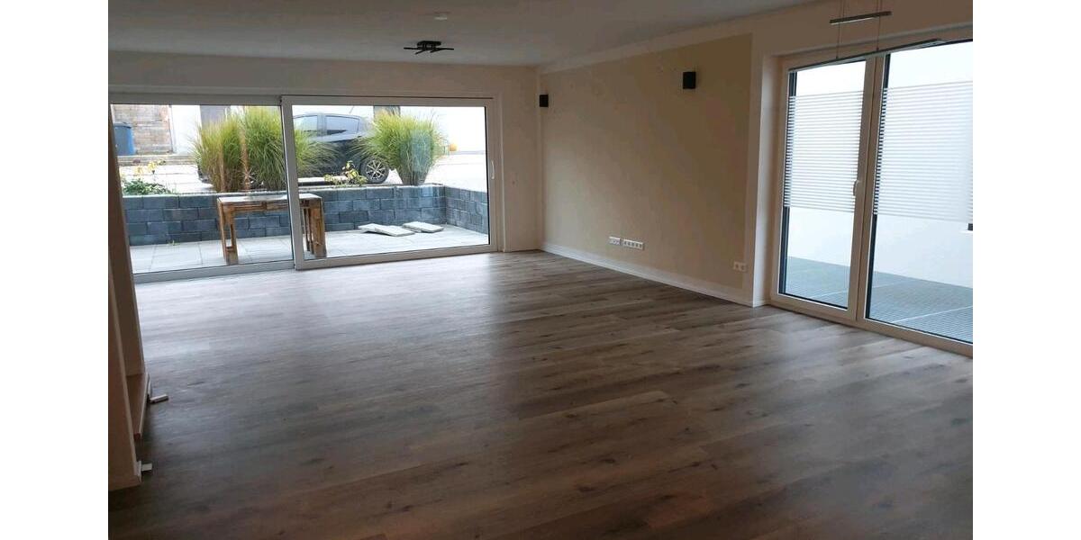 Doppelhaushälfte Schemmerhofen - 4 Zimmer, 155 m&sup2;, 1.600&euro; | Angebot:26641062