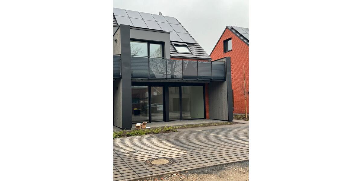 Zu vermieten - Dachgeschosswohnung- Erstbezug 2 zimmer