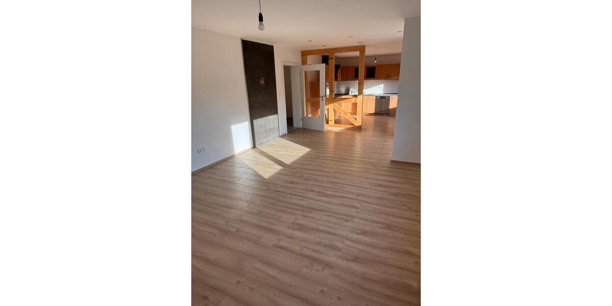 Erdgeschoßwohnung Zossen - 2 Zimmer, 77 m&sup2;, 840&euro; | Angebot:24532720