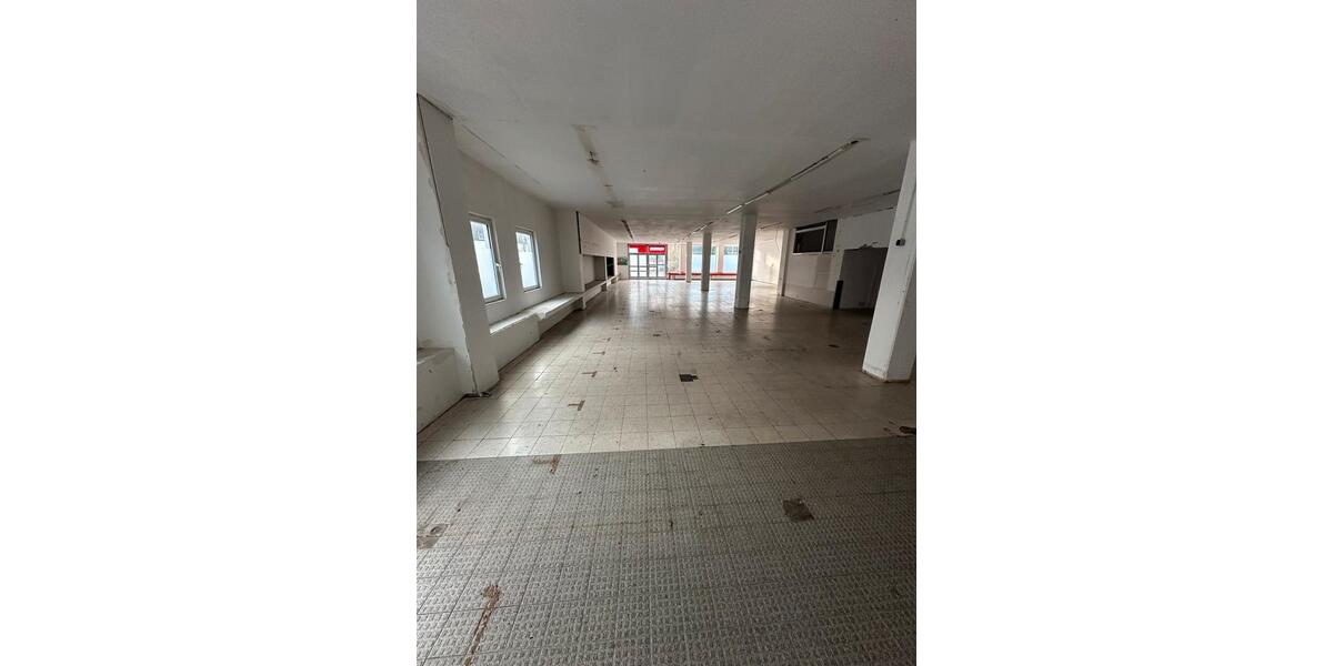 Ladenlokal zu vermieten zimmer