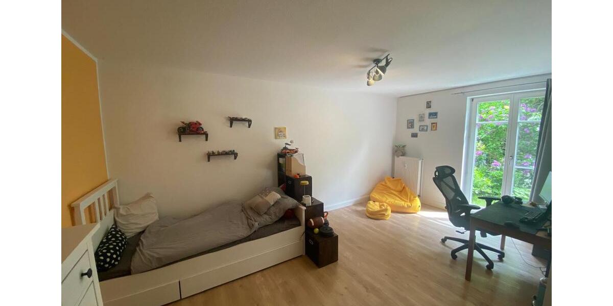 Erdgeschoßwohnung Kölln-Reisiek Reisiek - 3 Zimmer, 97 m&sup2;, 1.250&euro; | Angebot:26613984