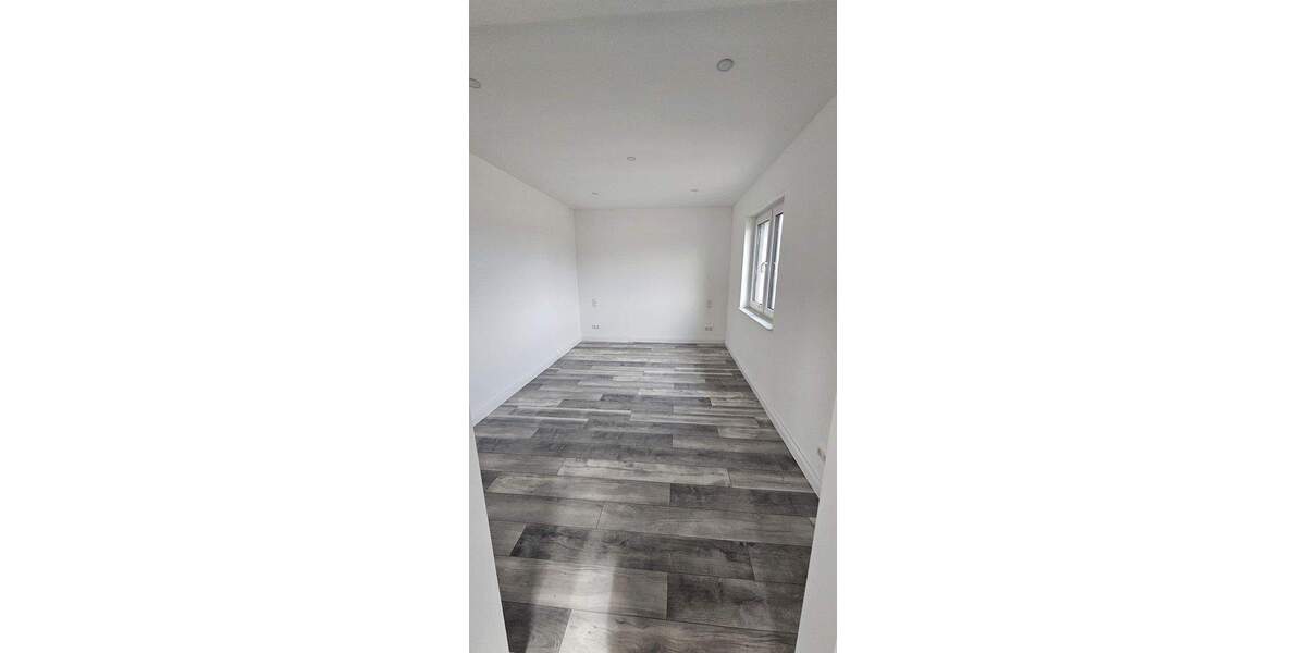 Mehrfamilienhaus, Wohnhaus Zossen Nächst Neuendorf - 4 Zimmer, 138 m&sup2;, 2.055&euro; | Angebot:25746608