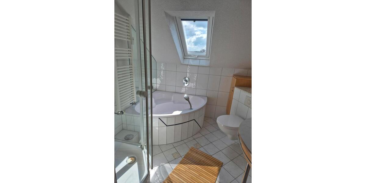 Wohnen auf Zeit Bräunlingen - 3 Zimmer, 60 m&sup2;, 50&euro; | Angebot:25996411