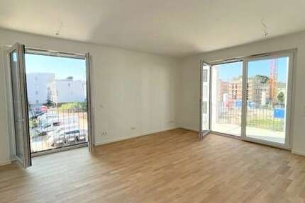 Wohnung zum Mieten in Regensburg 1.100 € 93 m² 3 zimmer