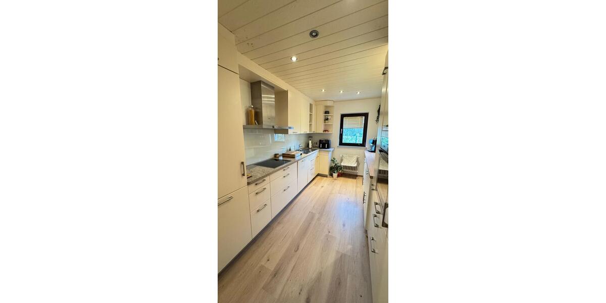 Erdgeschoßwohnung Krefeld Gartenstadt - 3 Zimmer, 70 m&sup2;, 890&euro; | Angebot:24682031