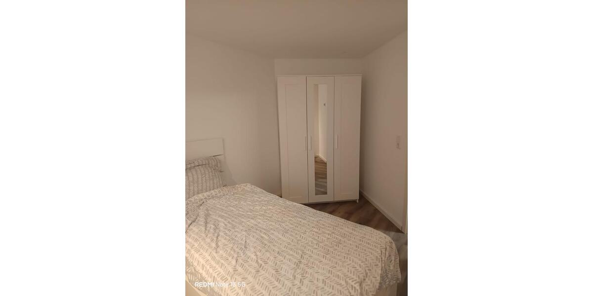 Etagenwohnung Halle - 1 Zimmer, 50 m&sup2;, 750&euro; | Angebot:25406312
