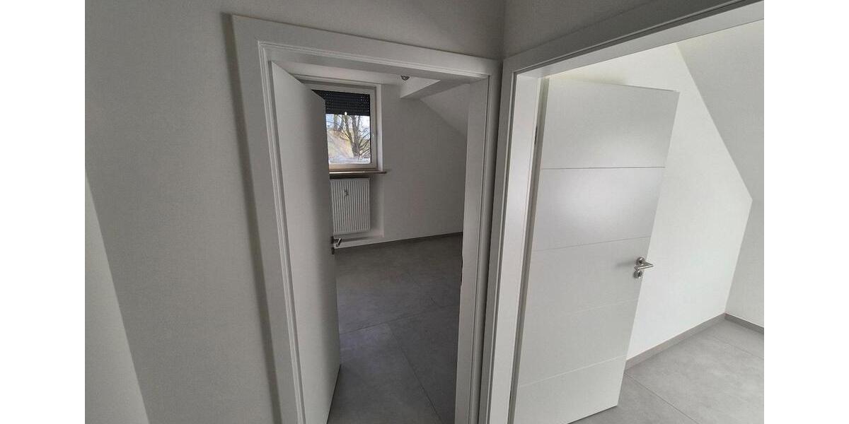 Etagenwohnung Schwabmünchen - 3.5 Zimmer, 82 m&sup2;, 1.200&euro; | Angebot:26327146