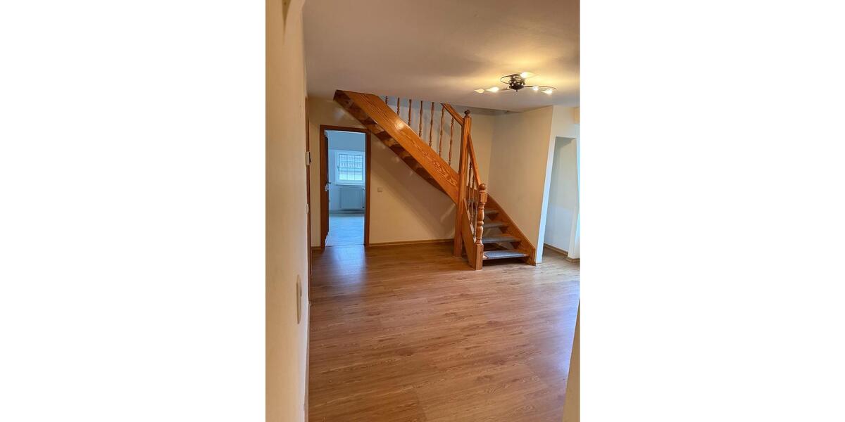 Maisonettenwohnung Torgau - 4 Zimmer, 125 m&sup2;, 860&euro; | Angebot:25656694