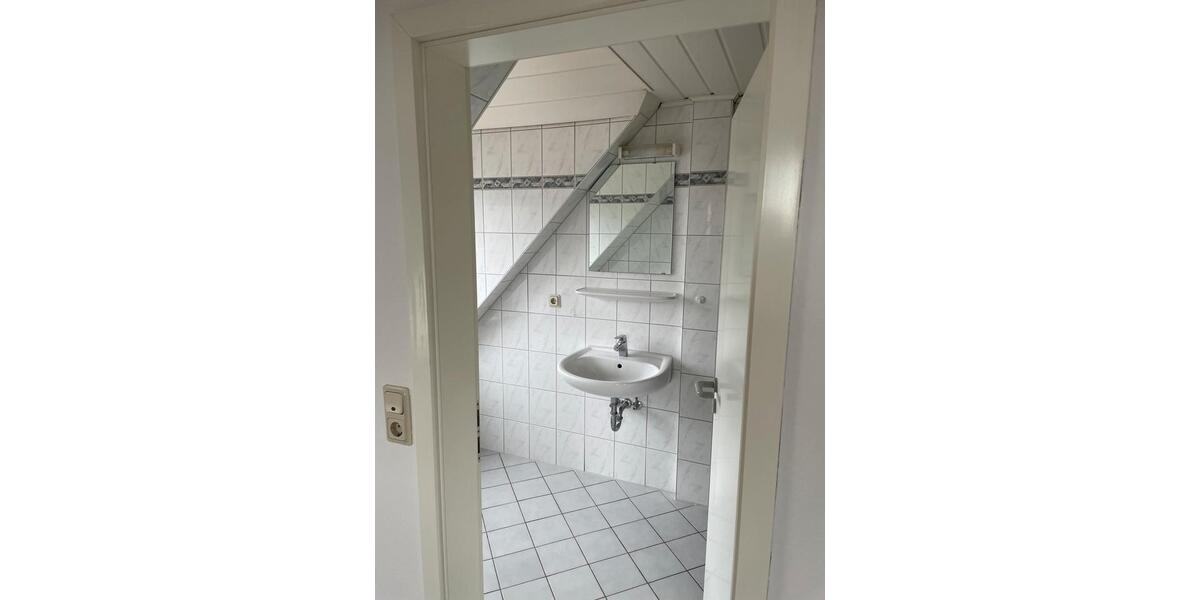 Erdgeschoßwohnung Rosbach vor der Höhe - 1 Zimmer, 40 m&sup2;, 600&euro; | Angebot:26120543