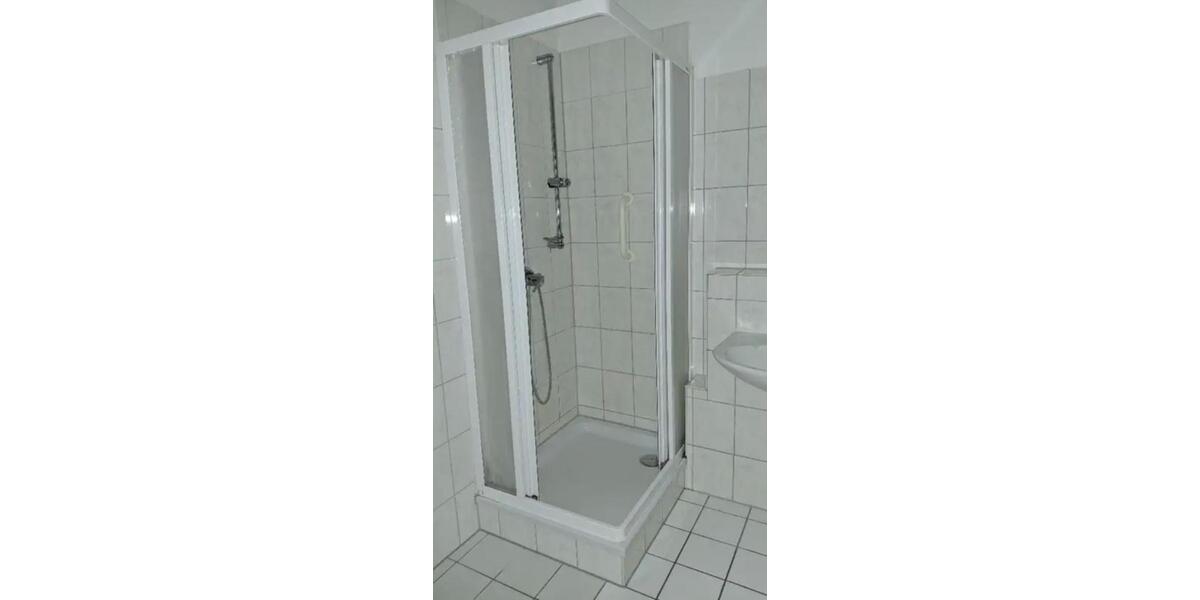 Etagenwohnung Demmin - 3 Zimmer, 76 m&sup2;, 495&euro; | Angebot:24437430