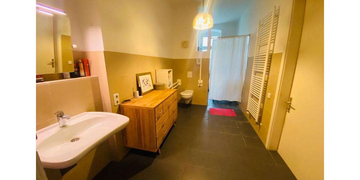 Erdgeschoßwohnung Berlin Charlottenburg-Wilmersdorf - 3 Zimmer, 90 m&sup2;, 800&euro; | Angebot:26042155