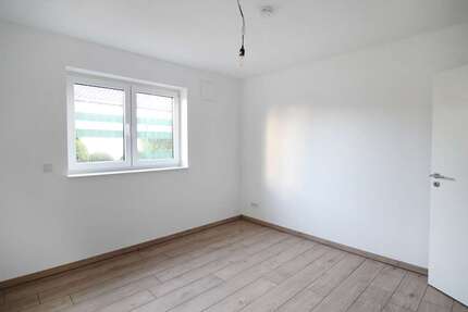 Wohnung zum Mieten in Niedernhausen-Königshofen 900 € 60.5 m² 2 zimmer