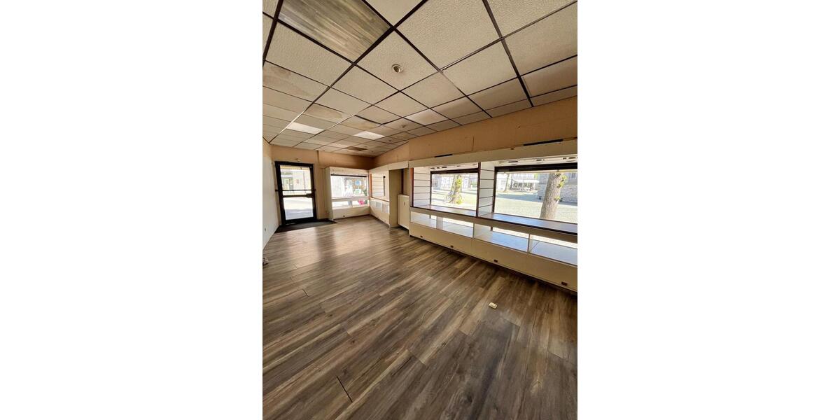 Gewerbeobjekt Delbrück - 900&euro; | Angebot:25934775