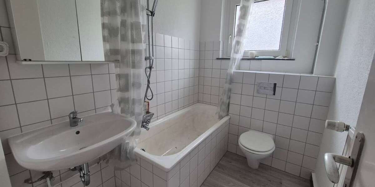 Etagenwohnung Helmstedt - 2 Zimmer, 59 m&sup2;, 385&euro; | Angebot:27003994