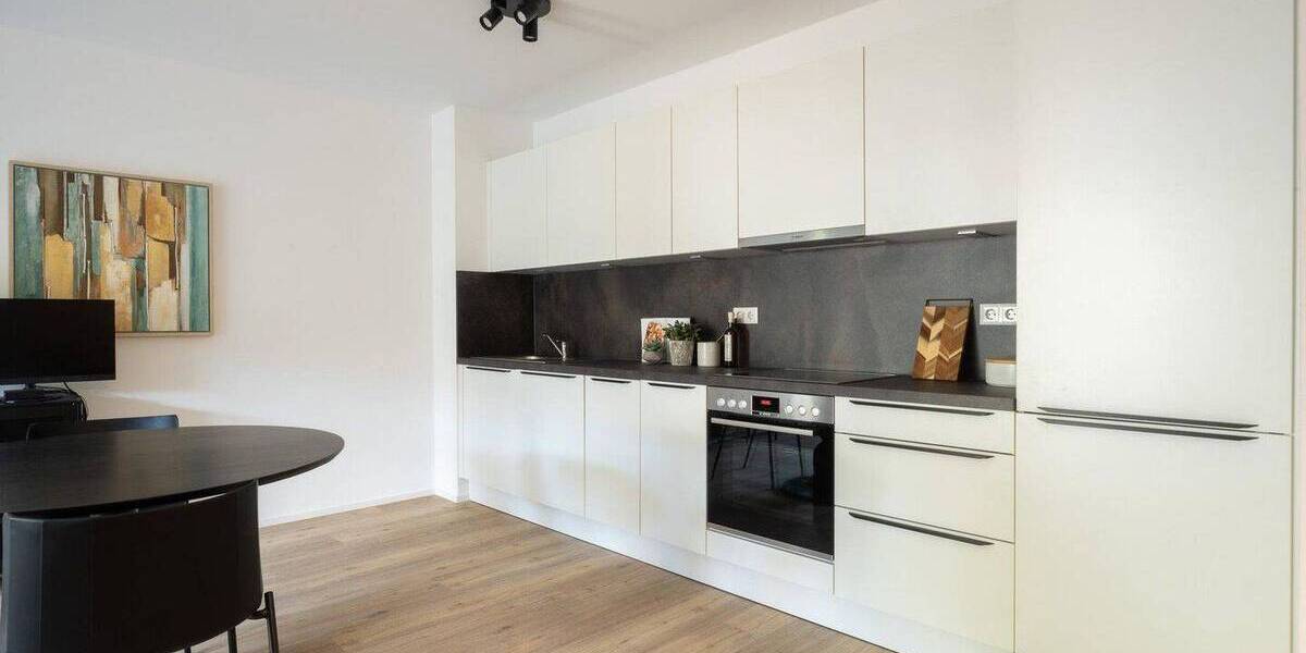 Etagenwohnung Fürth Innenstadt - 3 Zimmer, 85 m&sup2;, 1.472&euro; | Angebot:26740906