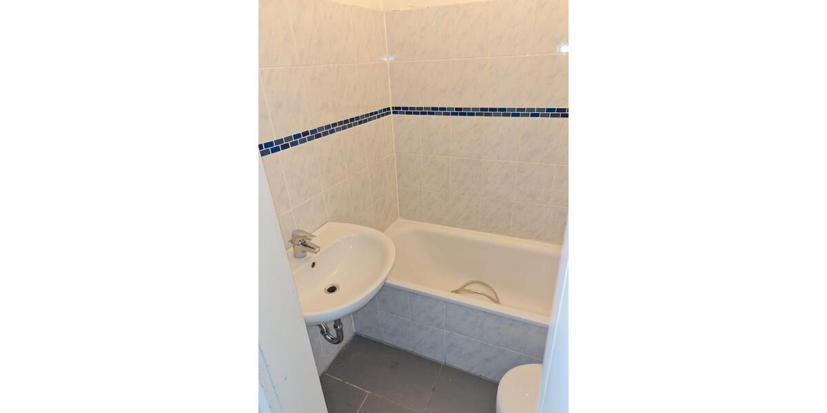 Etagenwohnung Hagen - 1.5 Zimmer, 28 m&sup2;, 300&euro; | Angebot:26311840