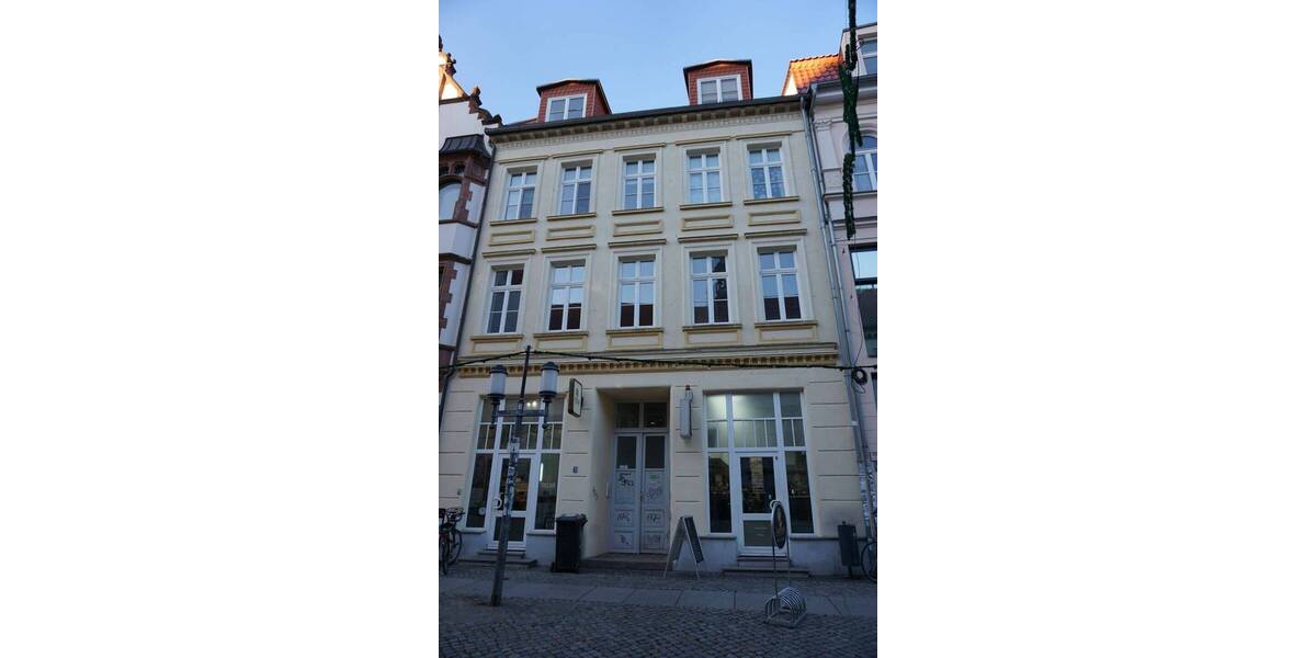 Etagenwohnung Greifswald Innenstadt - 3 Zimmer, 83 m&sup2;, 875&euro; | Angebot:26154511