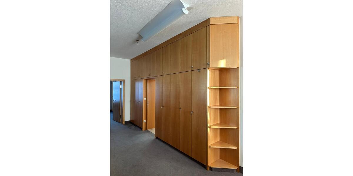 Gewerbeobjekt Abensberg - 1.950&euro; | Angebot:24401772