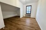 Dachgeschoßwohnung Varel - 3 Zimmer, 93 m&sup2;, 950&euro; | Angebot:26677632