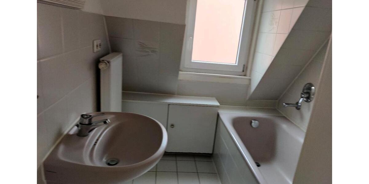 Dachgeschoßwohnung Hösbach - 2 Zimmer, 55 m&sup2;, 520&euro; | Angebot:24841191