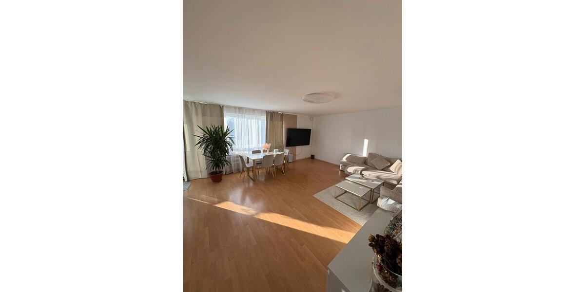 Etagenwohnung Langenhagen Brink - 3 Zimmer, 73 m&sup2;, 690&euro; | Angebot:25402899