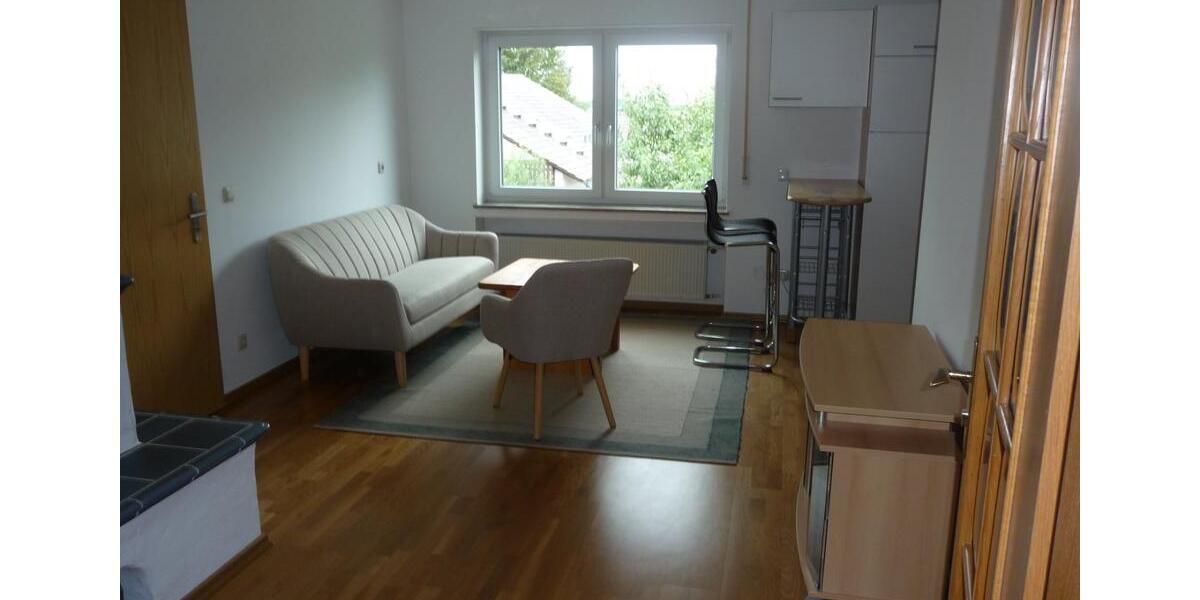 Dachgeschoßwohnung Buchdorf - 2 Zimmer, 50 m&sup2;, 500&euro; | Angebot:24610277