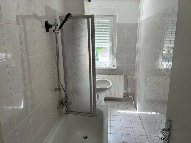 Etagenwohnung Halle (Saale) Südliche Neustadt - 3 Zimmer, 60 m&sup2;, 371&euro; | Angebot:26731111