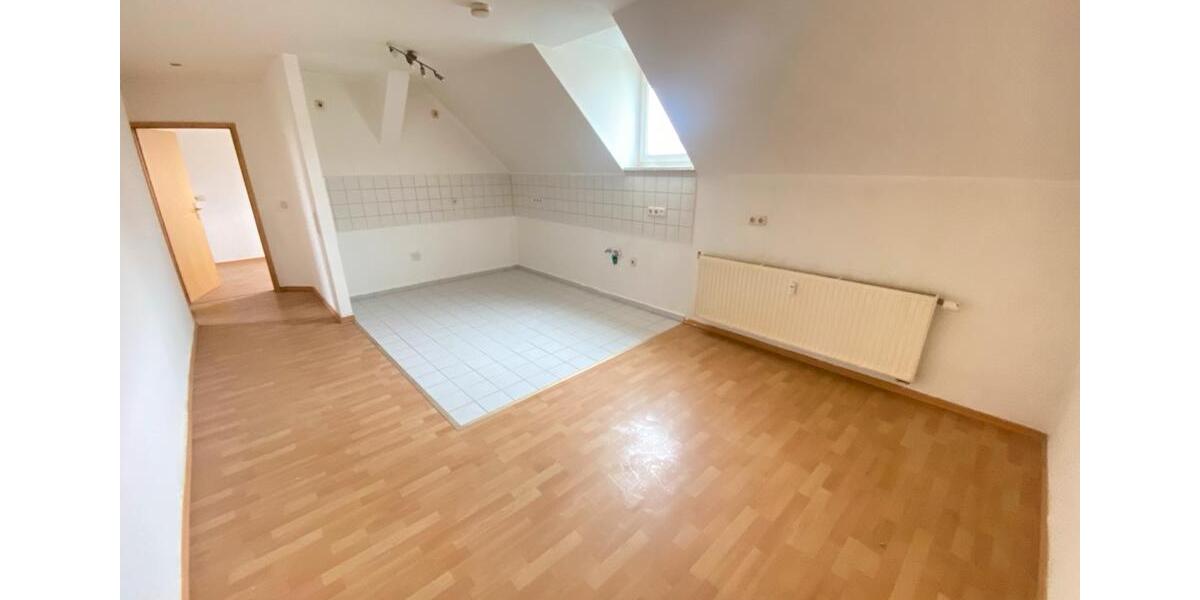 Dachgeschoßwohnung Meuselwitz - 2 Zimmer, 68 m&sup2;, 578&euro; | Angebot:24398752