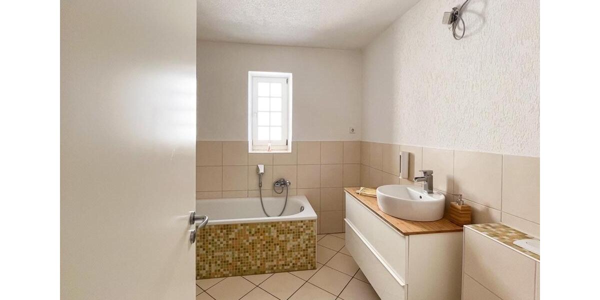 Erdgeschoßwohnung Bobenheim-Roxheim Roxheim - 4.5 Zimmer, 120 m&sup2;, 1.560&euro; | Angebot:24757245