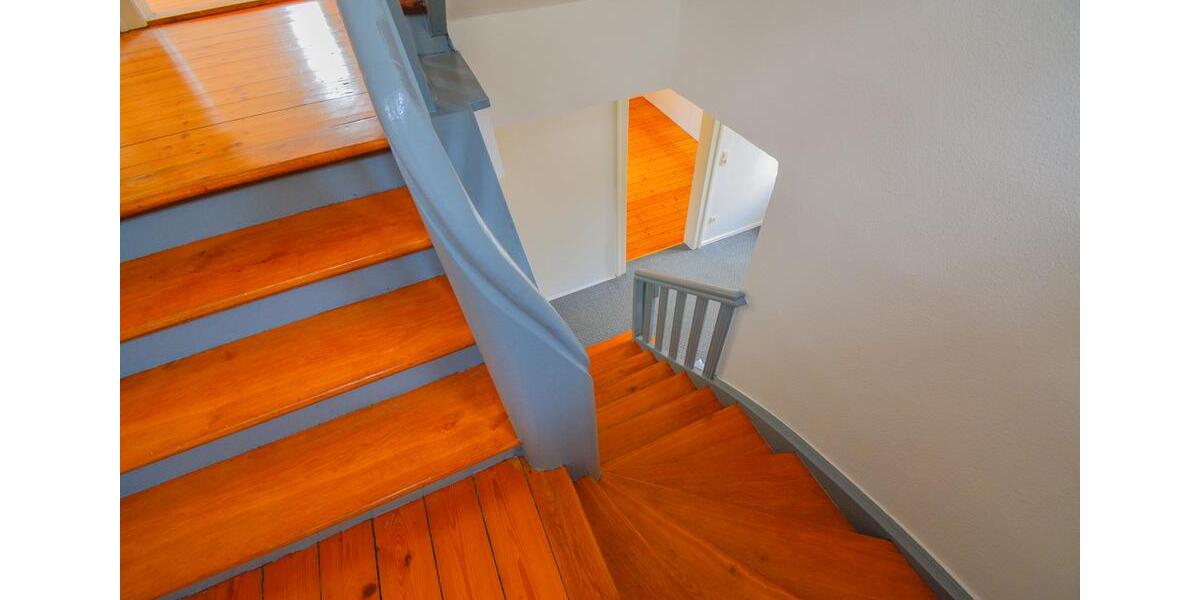 Villa Kronach - 5 Zimmer, 120 m&sup2;, 1.080&euro; | Angebot:22038443