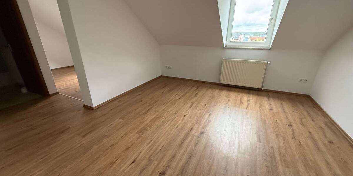 Etagenwohnung Chemnitz Sonnenberg - 1 Zimmer, 21 m&sup2;, 130&euro; | Angebot:27098881