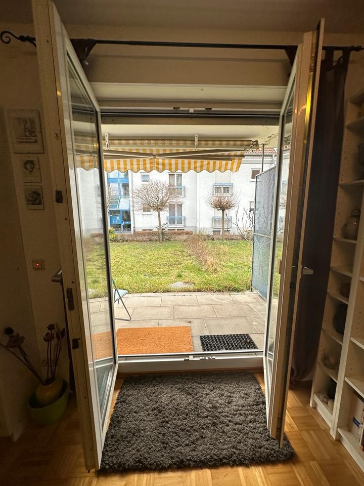 1 Zimmer Wohnung mit Terasse und Garten zimmer