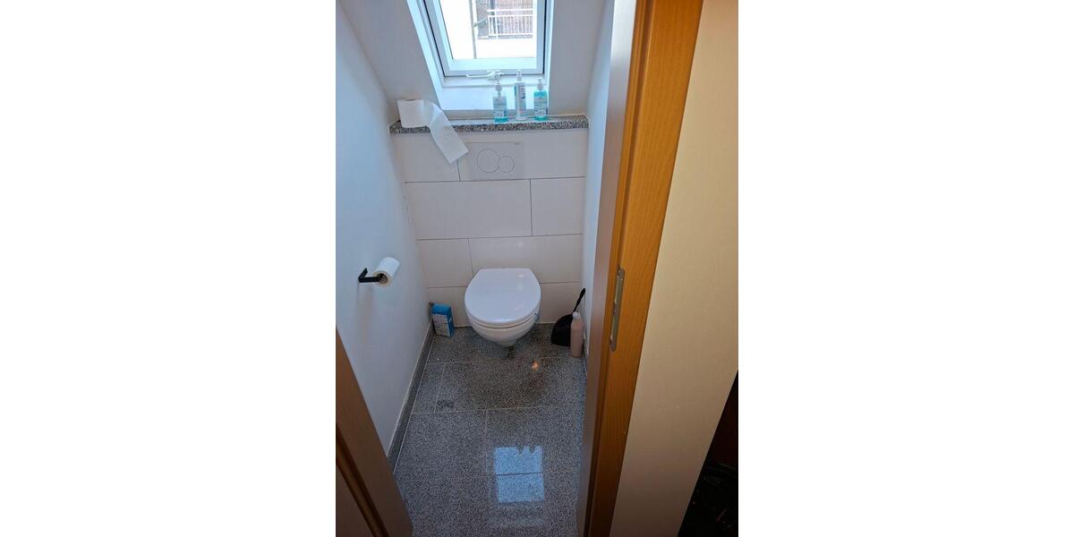 Etagenwohnung Schönaich - 6 Zimmer, 140 m&sup2;, 1.900&euro; | Angebot:26699186
