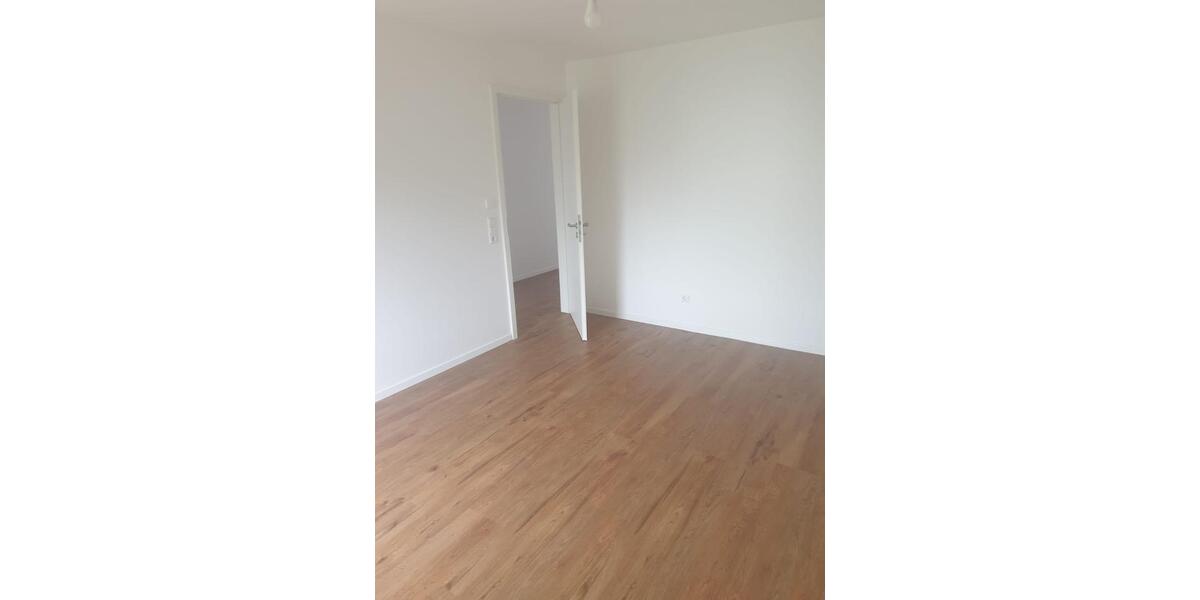 Erdgeschoßwohnung Crailsheim - 4 Zimmer, 118 m&sup2;, 1.340&euro; | Angebot:24355914