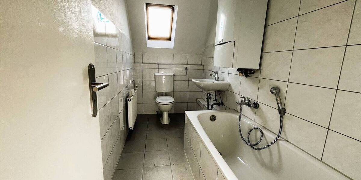 Etagenwohnung Gelsenkirchen Bulmke-Hüllen - 4 Zimmer, 70 m&sup2;, 525&euro; | Angebot:26105708