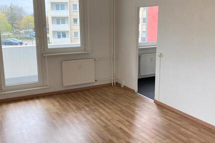 Wohnung Magdeburg Alt Olvenstedt - 1 Zimmer, 34 m&sup2;, 207&euro; | Angebot:26248172