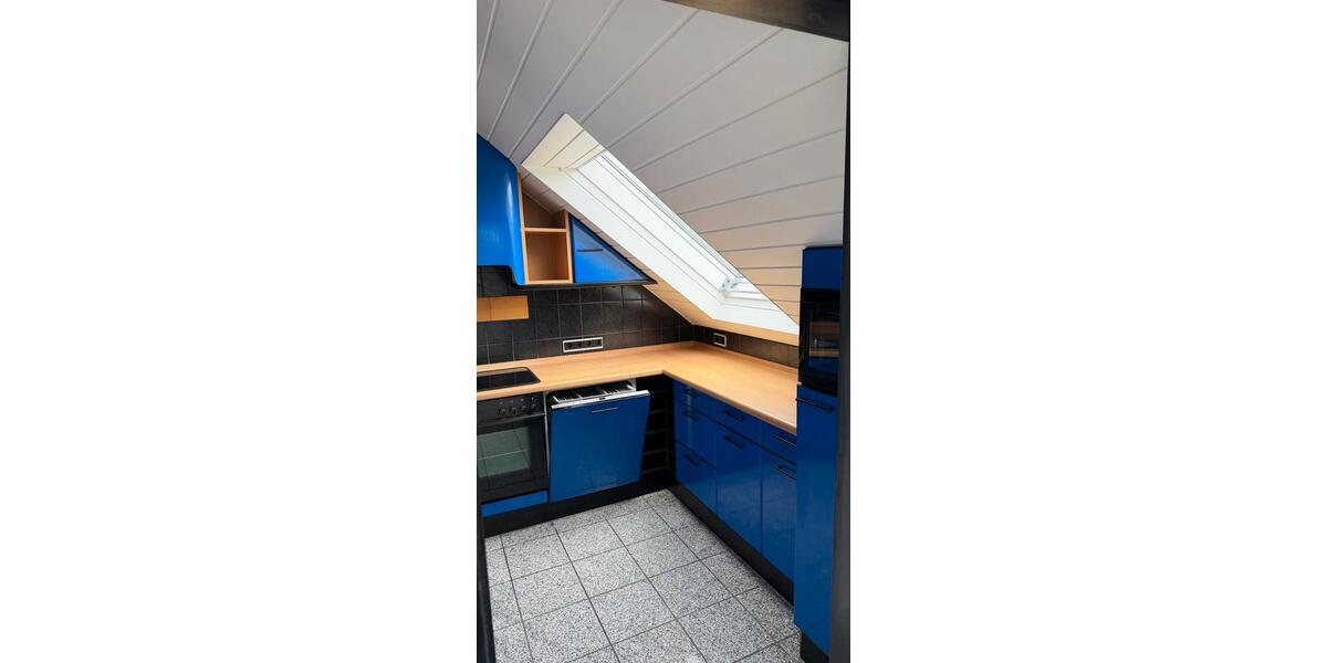 Dachgeschoßwohnung Lüdenscheid - 3 Zimmer, 105 m&sup2;, 695&euro; | Angebot:25978313