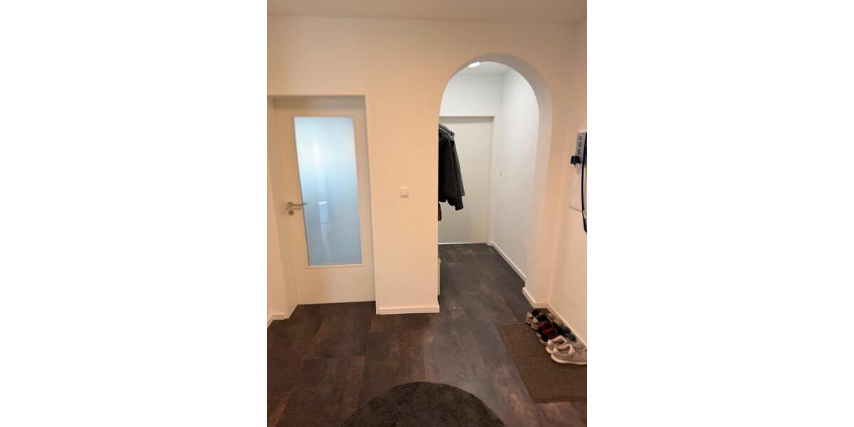 Wohnen auf Zeit Koblenz Bubenheim - 3 Zimmer, 86 m&sup2;, 1.300&euro; | Angebot:26627837